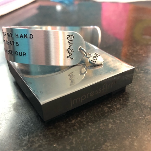 Jewelry - Handmade BTS Lyric Bracelet